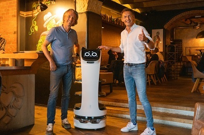 Ciao Bella: Service-Roboter unterstützt im Liebesbier