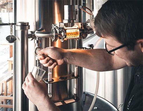 Arbeiten in der Brauerei Gebr. Maisel in Bayreuth